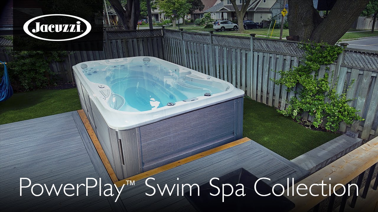 Jacuzzi® Powerplay™ Family Gathering Focused Swim Spa